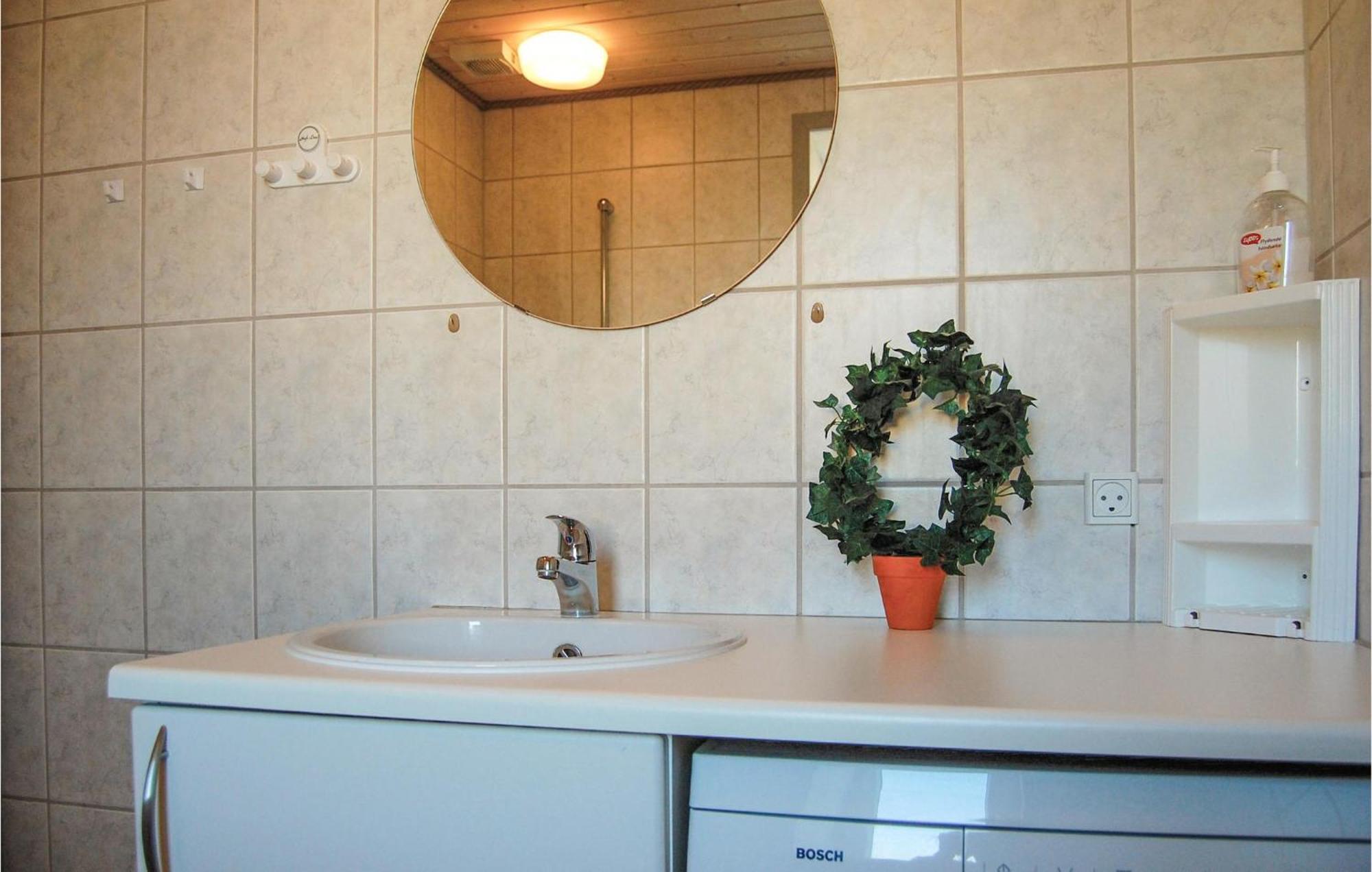 2 Bedroom Gorgeous Home In Hvide Sande Havrvig Exteriör bild