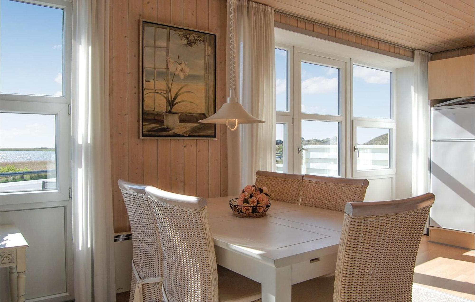 2 Bedroom Gorgeous Home In Hvide Sande Havrvig Exteriör bild
