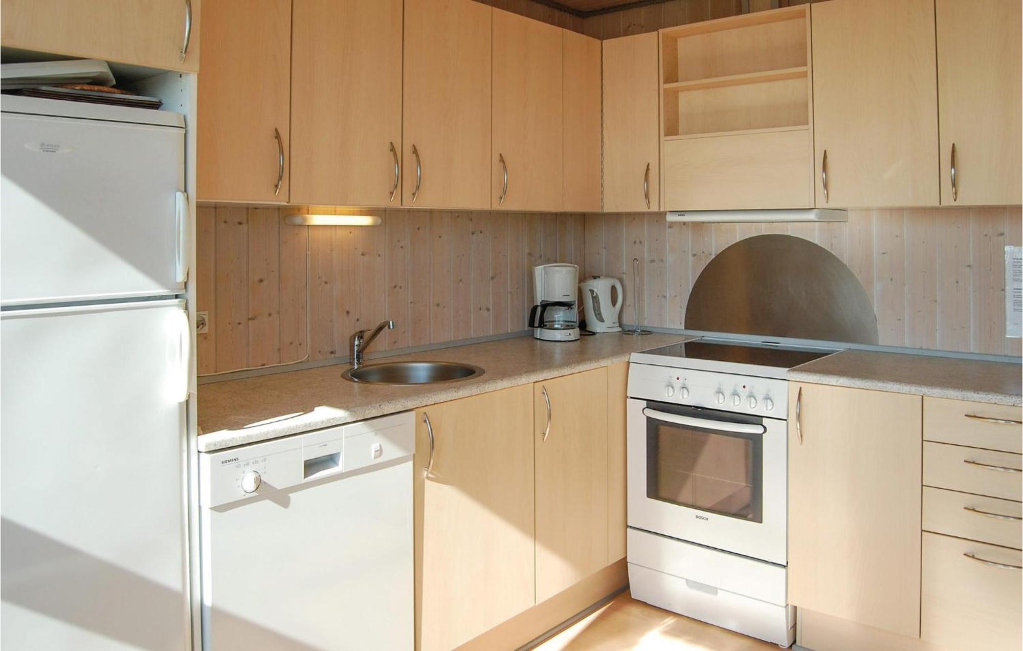 2 Bedroom Gorgeous Home In Hvide Sande Havrvig Exteriör bild